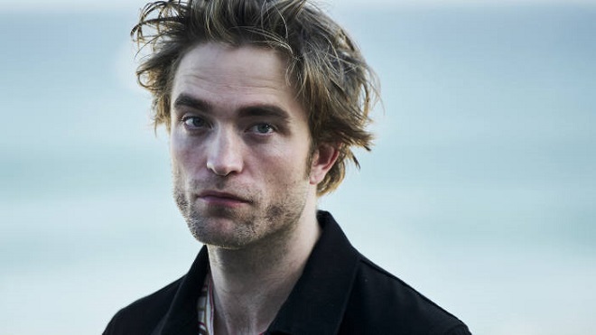 Robert Pattinson sẽ là James Bond kiêm Người nhện?