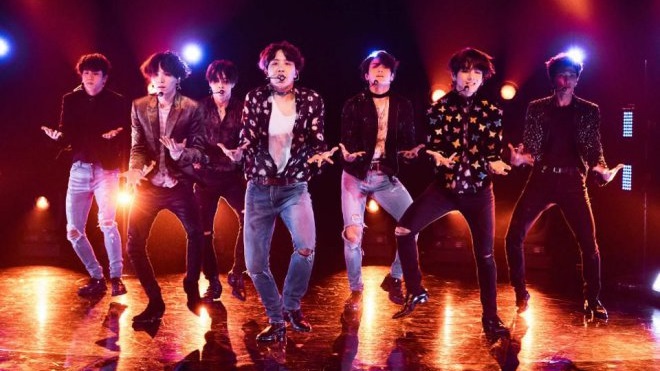 Tranh cãi nảy lửa về màn biểu diễn chính thức của BTS tại Grammy 2020