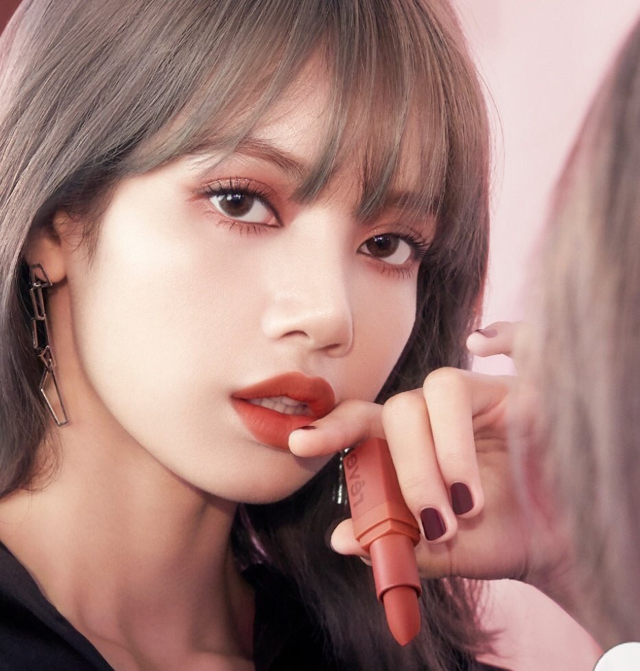 Lisa, Blackpink, Lisa chụp ảnh quảng cáo, Lisa đẹp phi thực, Lisa ảnh Moonshot, Lisa xinh đẹp