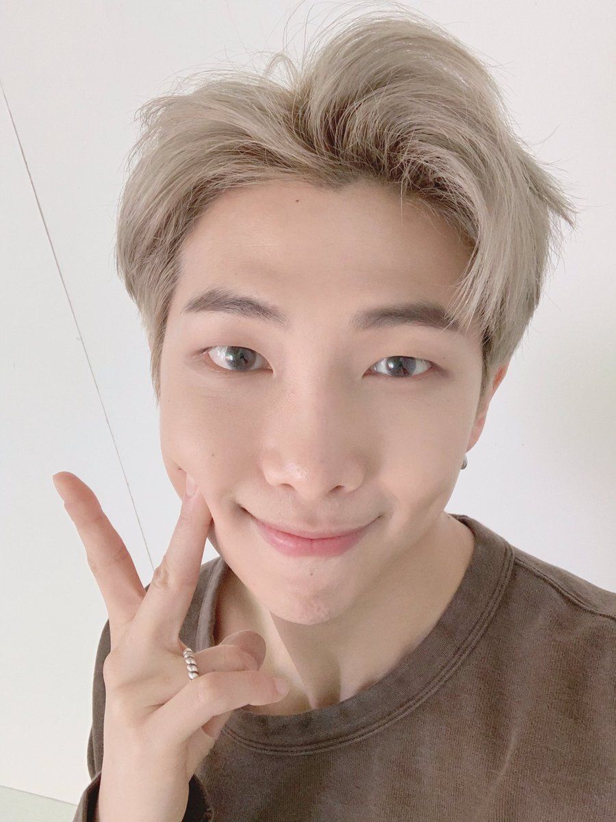 RM, Những thói quen cực dễ thương của RM, RM giỏi aegyo, BTS, RM làm biểu tượng hòa bình, thói quen của RM, Rm dễ thương