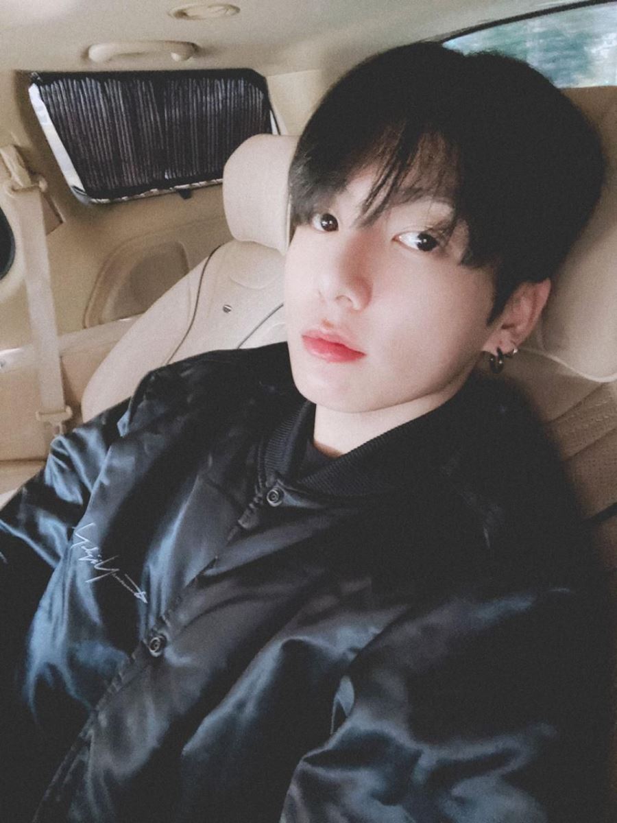 Jungkook BTS, Jungkook tiết lộ bí làm đẹp, Jungkook có làn da đẹp như nhung, Jungkook rửa mặt bằng giấm