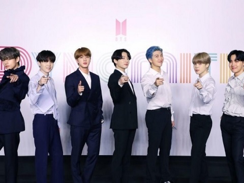 BTS tiếp tục ẵm giải Siêu sao nóng nhất hè của MTV