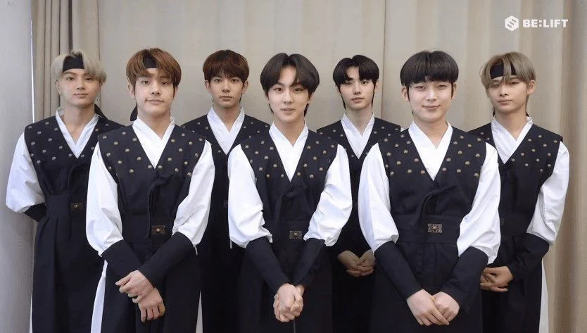 Kpop, BTS, TXT, Tân Sửu, Hanbok, NCT, Kpop đón Tân Sửu, Idol mặc hanbok 2021, Kpop tết nguyên đán, BTS tết tân sửu, BTS tết nguyên đán 2021