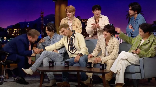 BTS hòa giải ARMY với James Corden chỉ với 1 câu, EQ đúng là cao ngất