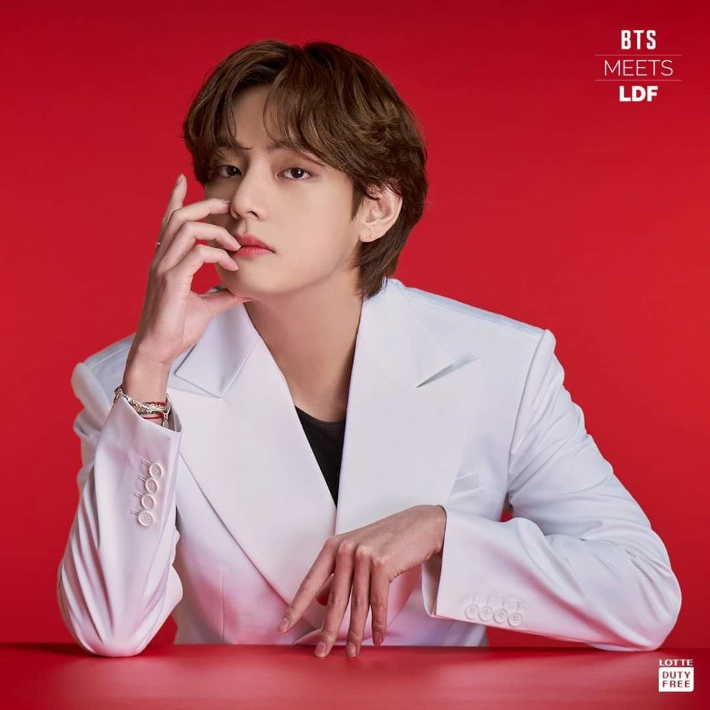 bts, bts tin đồn, tin đồn bts, bạn gái v bts, v bts hẹn hò ai, bts hợp tác blackpink, otp bts, jungkook jimin, jikook, jungkook, v bts, jimin, jin, suga, j-hope, rm