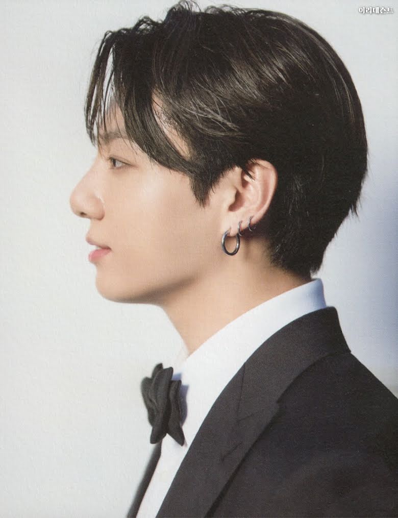 bts, bts tung ảnh đặc biệt như đi hỏi vợ, bts chú rể, bts groom, jungkook đủ khuyên, jungkook, jimin, v bts, jungkook handsome, jungkook chú rể, jungkook groom, taehyung