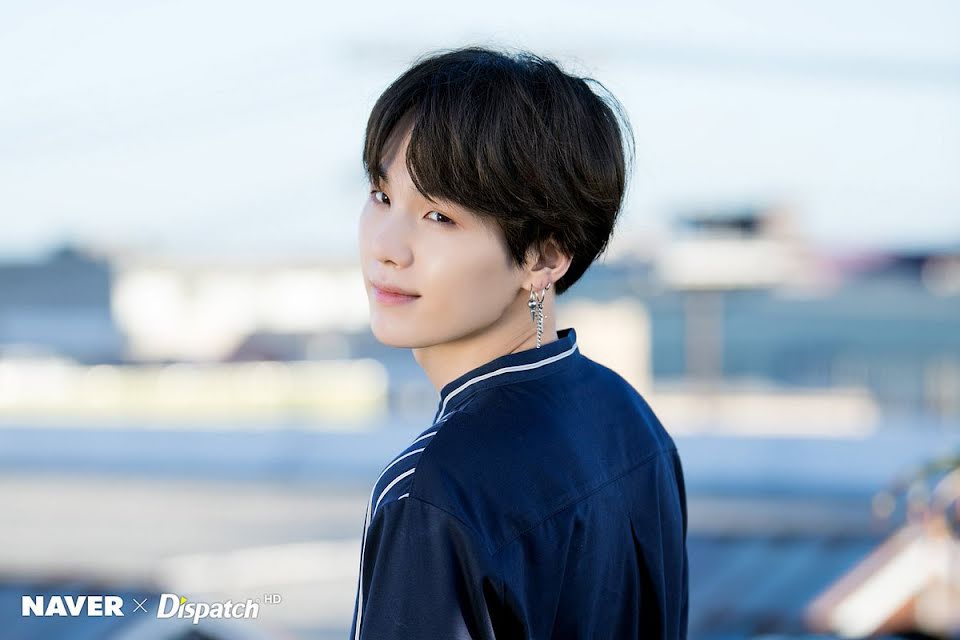 BTS, BTS mong chờ gì ở chuyện đương, người yêu lý tưởng của BTS, BTS idea type, BTS girlfriend, BTS MBTI, Jungkook, Jimin, V BTS, Jin, J-Hope, RM, Suga, Taehyung