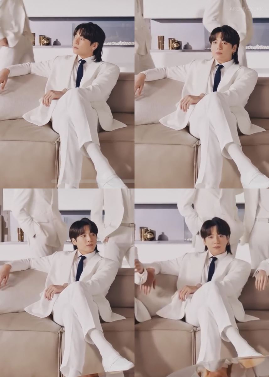 BTS, Jungkook, Jungkook tóc mới, Jungkook new hair, Jungkook mullet, Jungkook style, Jungkook 2022, Jungkook coway, Jungkook ad, Jungkook photoshoot, Jungkook cute