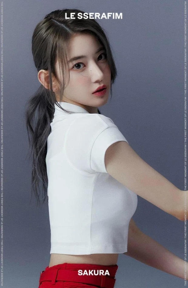 Em gái BTS, Le Sserafim, Sakura, Sakura Le Sserafim, rơi nước mắt Sakura gặp 2 fan, Fearless,Kim Chae-won, Huh Yun-jin, Kazuha, Kim Ga-ram, Hong Eun-chae