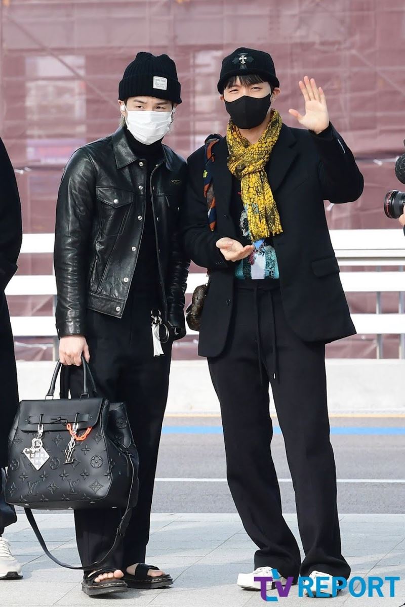 BTS, Suga, thời trang sân bay Suga tiến hóa, Suga fashion, Suga Style, BTS Style, Suga airport outfit, Suga outfit, Suga savage, Suga cute, Suga meme, Kpop style