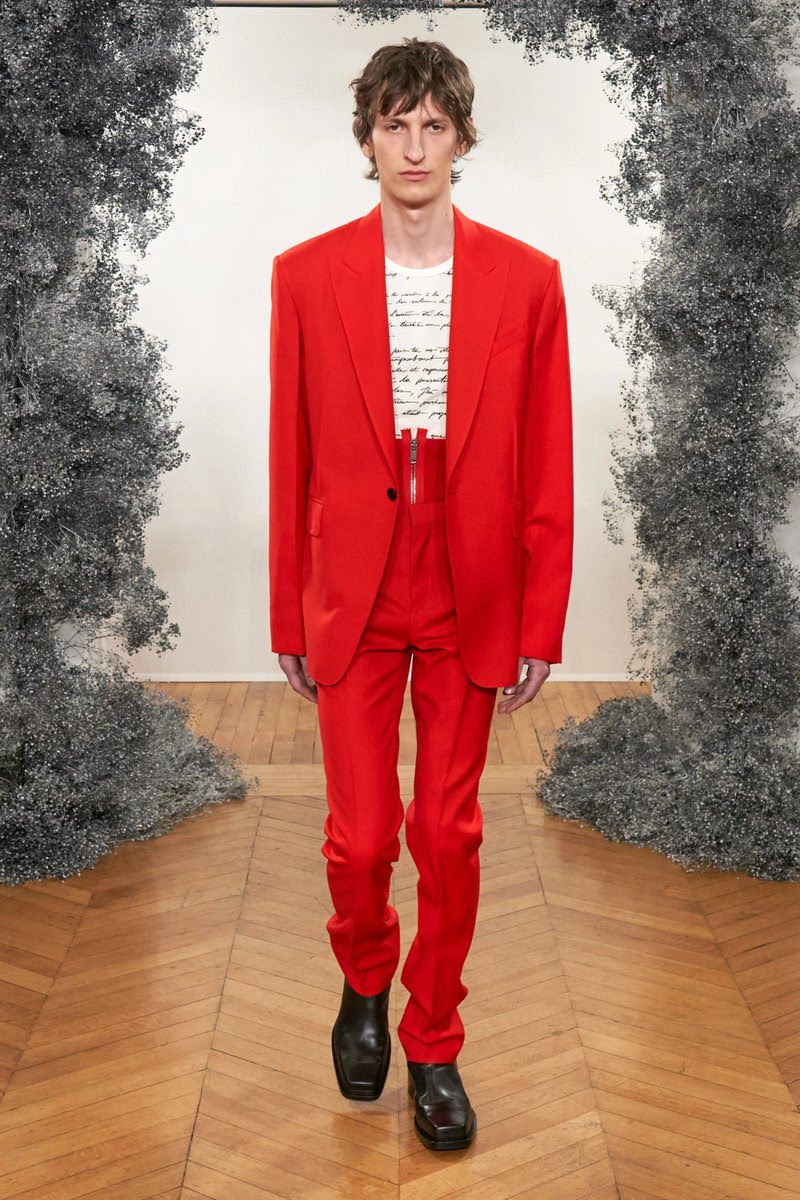 BTS, V BTS, Taehyung, V BTS đẹp hơn người mẫu, V BTS outfit, V BTS fashion, BTS fashion, BTS outfit, V BTS handsome, V BTS cute, V BTS model, Jungkook, Jimin, Jin