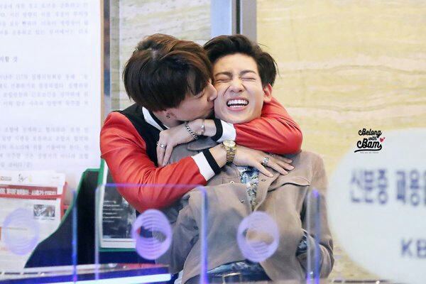 GOT7, Bambam, Bambam nghỉ Twitter, idol hot nhất Twitter, Bambam sức khỏe tâm thần, Ahgase, iGOT7, Jay B, Mark, Jackson, Jinyoung, Youngjae, Yugyeom