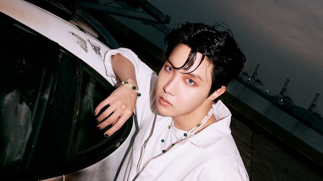BTS, J-Hope, Jack in the Box, Jack in the Box càn quét iTunes, thành tích Jack in the Box, Arson, More, BTS Chương 2, BTS solo, Jin, Jungkook, Jimin, RM, Suga, V