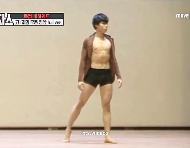 BTS, Jimin, Jimin cơ ngực đẹp nhất Hàn, Jimin cơ ngực, Jimin body, Jimin chest, Jimin hot, Jimin 2022, Ji Jin, J-Hope, Jungkook, RM, Suga, V, BTS body, Jimin sexy