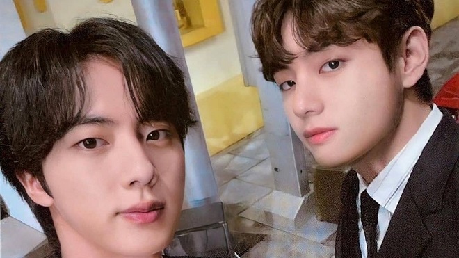 V và Jin BTS đi xem buổi chiếu thử ‘Emergency Declaration’ của bạn diễn tương lai?