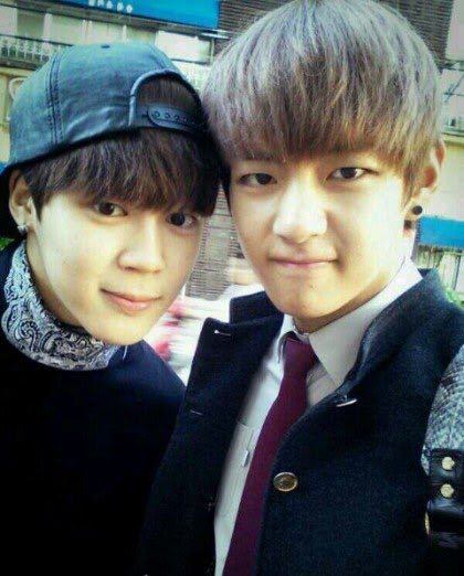 BTS, Jimin, V, Jungkook, Sao Kpop từng học chung lớp, bạn học Jungkook, NCT, Mamamoo, TVXQ, Super Junior, Winner, Block B, WJSN, Apink, Red Velvet, Gfriend, BTOB, EXO