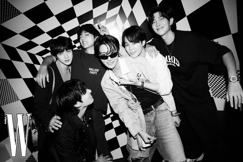 BTS, J-Hope, video J-Hope chiếu ở tiệc nghe, J-Hope party, bên trong tiệc nghe J-Hope, Jack in the Box, Arson, More, BTS Chương 2, BTS solo, Jin, Jimin, Jungkook, Suga