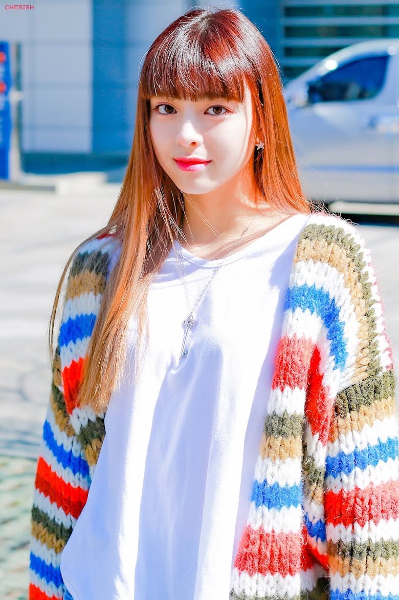 BTS, Jungkook, Yuna ITZY xấu hổ cảnh đóng chung với Jungkook, Yuna Jungkook, Jungkook girlfriend, Jungkook cute, Itzy, Yuna, Jin, Jimin, J-Hope, RM, Suga, V