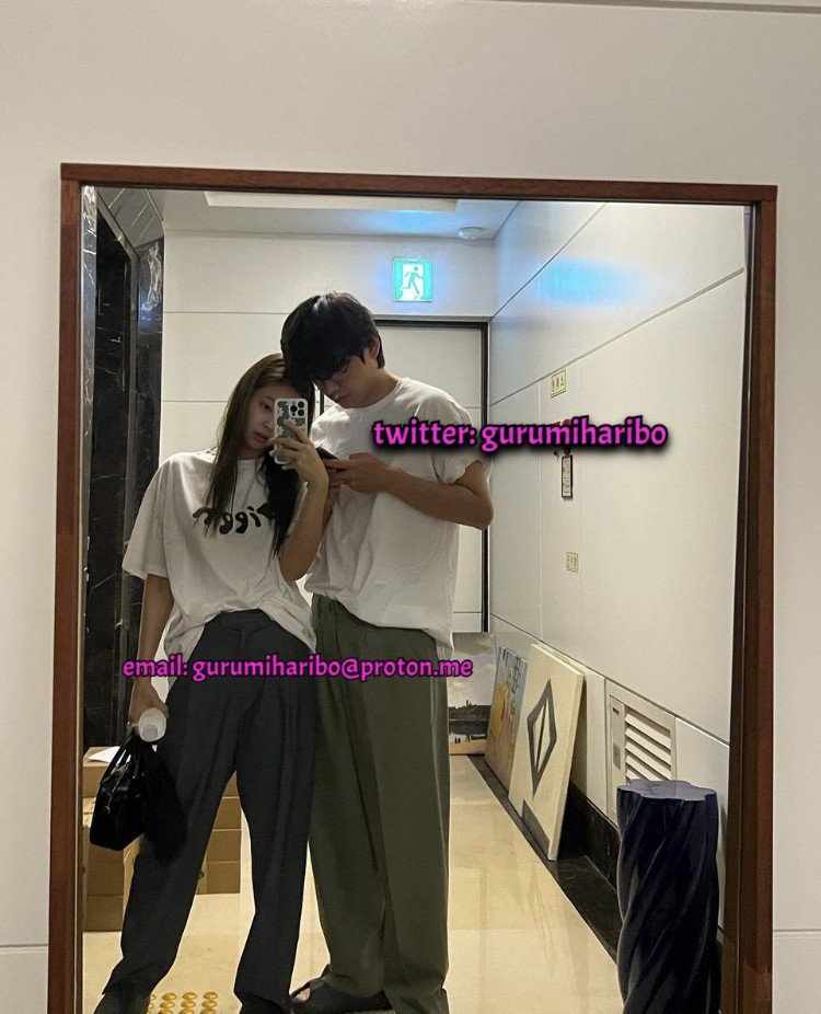 BTS, Blackpink, V Jennie, ảnh gốc V Jennie, netizen cười chê ARMY, V BTS Jennie Blackpink hẹn hò, BTS girlfriend, Blackpink boyfriend, Jungkook, Jimin, Rose, Lisa, Jisoo