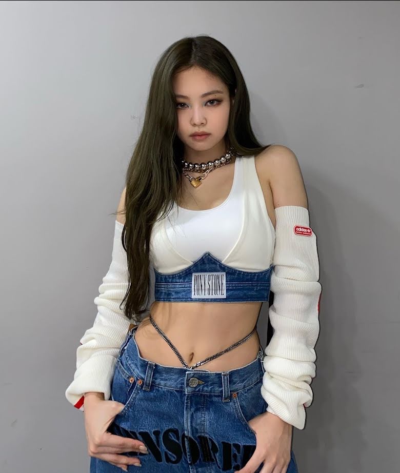 Blackpink, Jennie, đồ gợi cảm nhất của Jennie, Jennie sexy, Jennie outfit, Jennie gợi cảm, Blackpink style, Kpop Style, Jennie Style, Jennie solo, Jennie trend