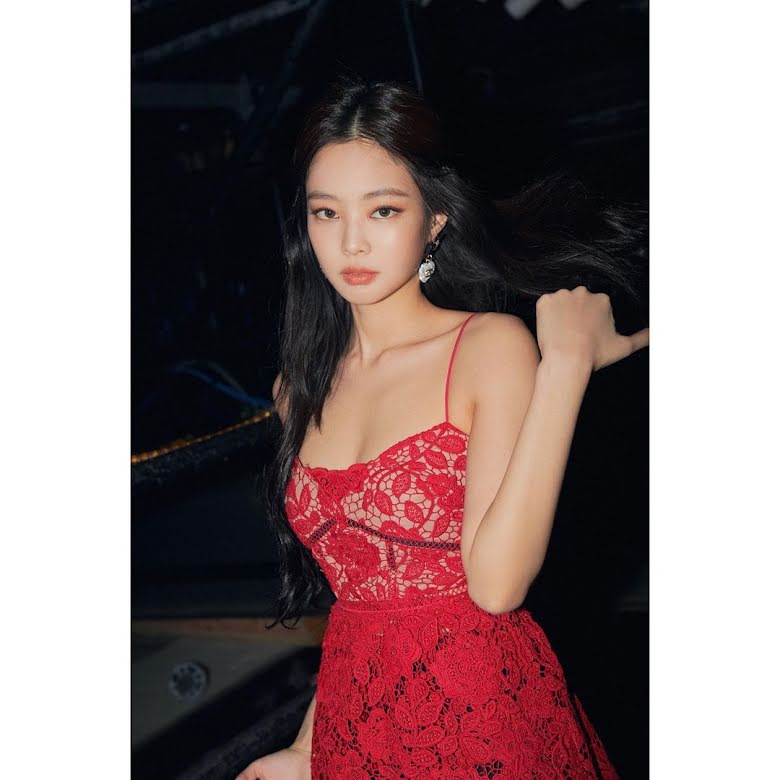 Blackpink, Jennie, đồ gợi cảm nhất của Jennie, Jennie sexy, Jennie outfit, Jennie gợi cảm, Blackpink style, Kpop Style, Jennie Style, Jennie solo, Jennie trend