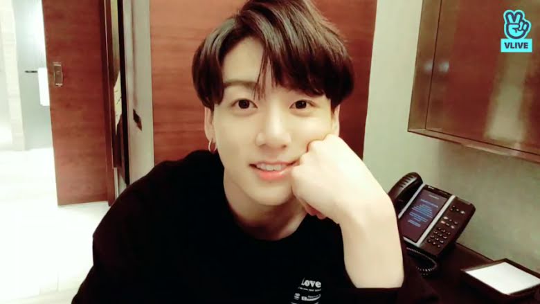 BTS, Jungkook, sasaeng Jungkook, sasaeng đời bi thảm, sasaeng BTS, Jin, Jimin, J-Hope, RM, Suga, V, BTS 2022, Run BTS, Jungkook cute, Jungkook girlfriend, Jungkook 2022