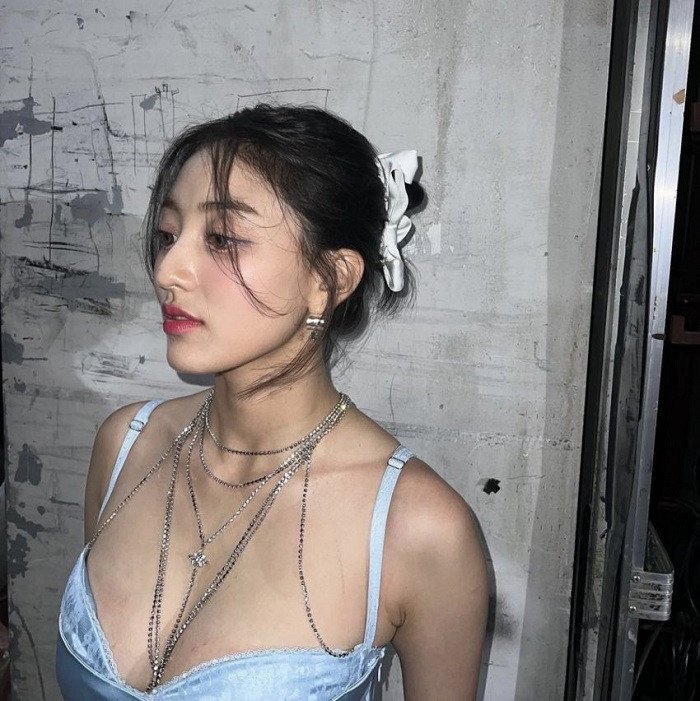 Twice, Twice ảnh như tạp chí 19+, Twice ăn mặc hở hang, Twice sexy, Between 1&2, Twice photo 2022, Between 1&2 photo concept, Jihyo, Nayeon, Jeongyeon, Momo, Sana, Mina