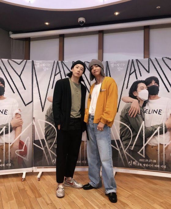 BTS, V BTS, V BTS hết lòng lo cho ARMY, V BTS con người thật, V BTS gently, V BTS true personality, V BTS warm, Jennie, Blackpink, Jungkook, Jimin, Jin, RM, Suga, J-Hope