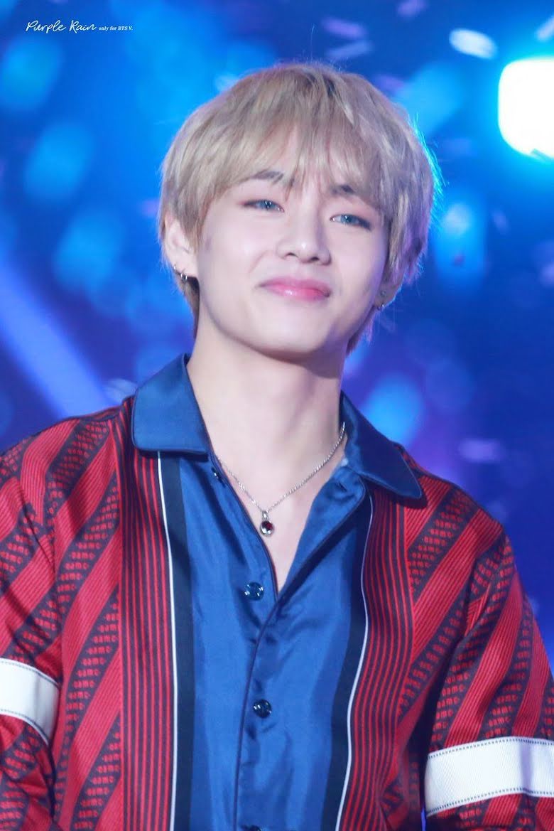 BTS, V BTS, Jin, V BTS thói quen ngủ, V BTS thói quen, V BTS sleeping habit, V BTS habit, Jin habit, V BTS fact, V BTS sexy, Jiimin, Jungkook, RM, Suga, V, J-Hope