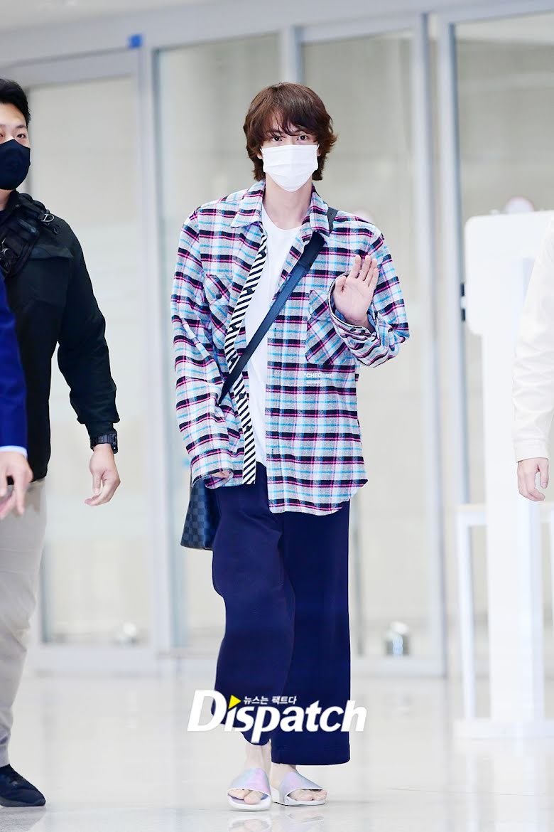 BTS, Jin, Jin bị xô đẩy ở sân bay, Jin từ Argentina về, Jin Incheon airport, Jin solo, The Astronaut, Jungkook, Jimin, V BTS, RM, Suga, J-Hope