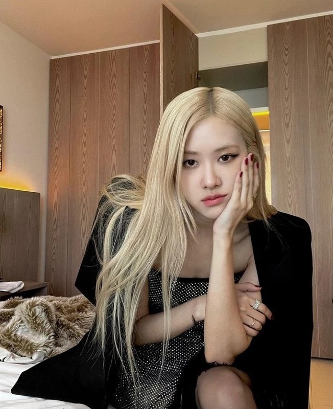 Blackpink, Jisoo, Jisoo ảnh hưởng thời trang nhất toàn cầu, Jisoo quyền lực, Jisoo đứng đầu ảnh hưởng thời trang, Jennie, Rose, Lisa, J-Hope, Lee Min Ho, Cha Eun Woo