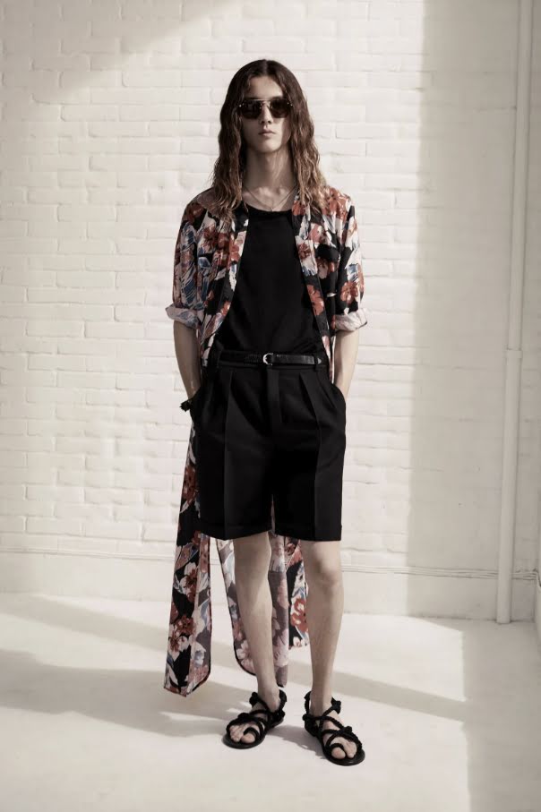 Blackpink, Rose Blackpink thách thức giới, Rose Blackpink Remember, Rose Blackpink menswear, Rose Blackpink ysl outfit, Rose Blackpink outfit, Jennie, Jisoo, Lisa