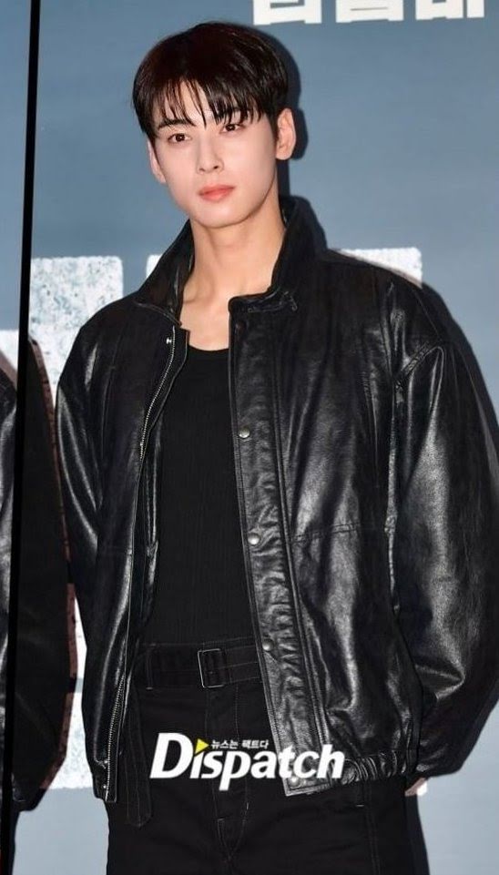 Blackpink, Rose Blackpink thách thức giới, Rose Blackpink Remember, Rose Blackpink menswear, Rose Blackpink ysl outfit, Rose Blackpink outfit, Jennie, Jisoo, Lisa