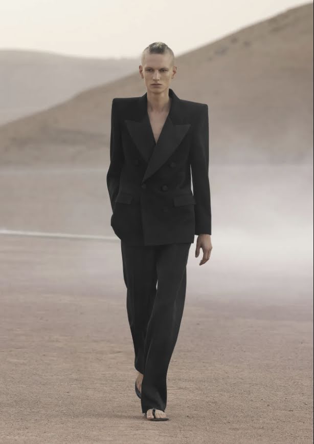 Blackpink, Rose Blackpink thách thức giới, Rose Blackpink Remember, Rose Blackpink menswear, Rose Blackpink ysl outfit, Rose Blackpink outfit, Jennie, Jisoo, Lisa