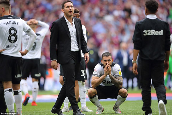 Aston Villa, Derby County, Aston Villa 2-1 Derby County, video Aston Villa 2-1 Derby County, play-off thăng hạng, play-off lên hạng, lampard, terry, lampard đối đầu terry