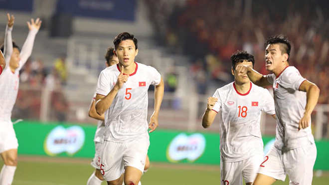 CHẤM ĐIỂM U22 Indonesia 0-3 U22 Việt Nam: Điểm 10 cho Văn Hậu, Hùng Dũng, và 9 cho phần còn lại