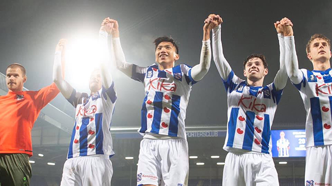 Đoàn Văn Hậu ra mắt SC Heerenveen: Bước chân nhỏ trên chặng đường lớn