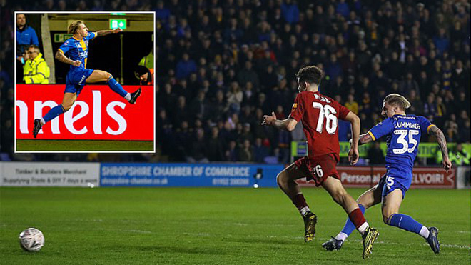 Shrewsbury 2-2 Liverpool: Bị đội hạng ba ngược dòng, The Kop ngậm ngùi đá lại