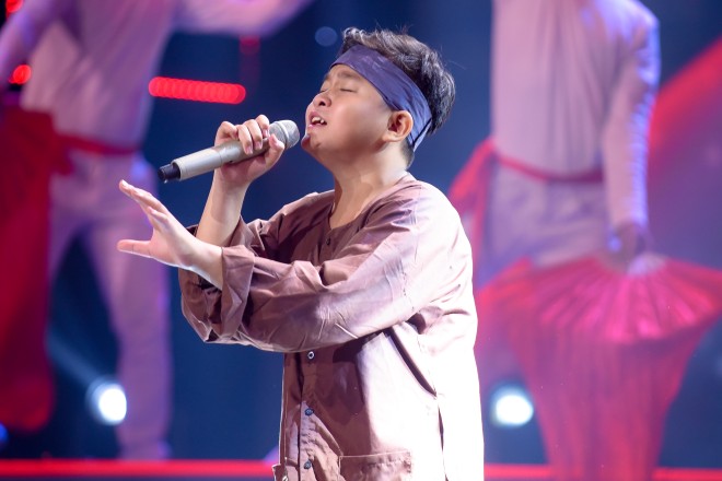 Giọng hát Việt nhí, Giọng hát Việt nhí tập 14 bán kết, The Voice Kids tập 14 bán kết, Dương Cầm, Hương Giang, Phạm Quỳnh Anh, Chấn Quốc, Jack và K-ICM, triệu view, YouTube