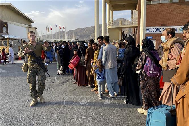 Tình hình Afghanistan: Sân bay Kabul đóng cửa trong 48 giờ