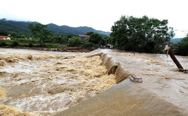 Các tỉnh Hà Tĩnh, Quảng Bình và vùng núi Bắc Bộ đề phòng lũ quét