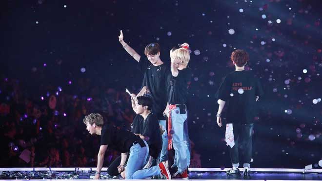 BTS, bangtan boys, tin tức BTS, concert BTS, BTS và ARMY, tin Kpop, hậu trường concert BTS, xem concert BTS, nghe nhạc BTS, MV của BTS, Big Hit