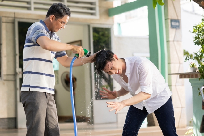 Erik, MV Bao giờ đủ lớn, Xem MV Bao giờ đủ lớn, erik bài hát, erik sinh năm, erik tiểu vy, erik ca khúc, erik người yêu, mv bao gio du lon