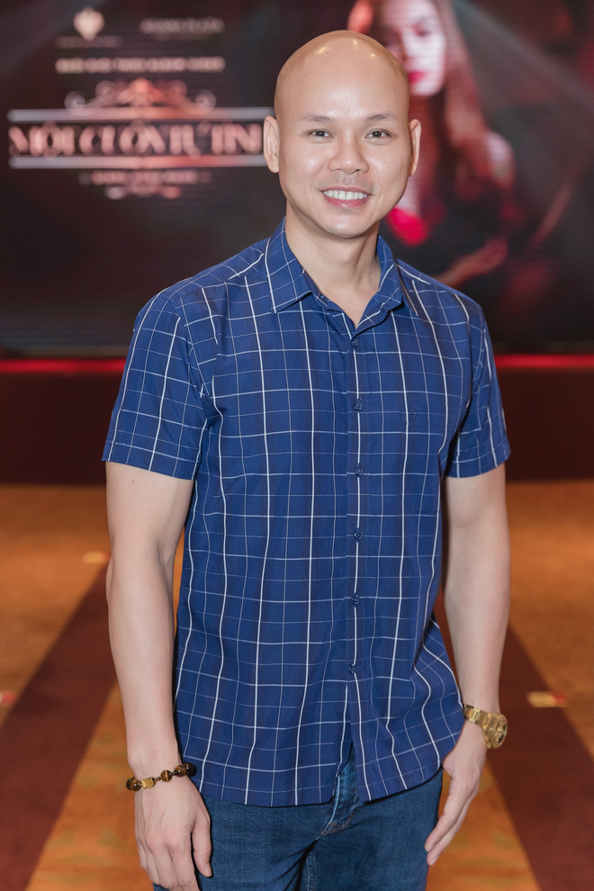 Giang Hồng Ngọc, Album Một cuốn tự tình. Nghe album Một cuốn tự tình. album mot cuon tu tinh, ca sĩ Giang Hồng Ngọc, chồng Giang hồng ngọc
