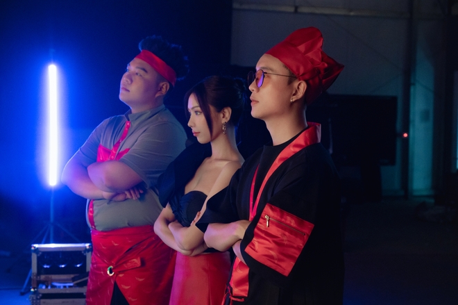Min, JustaTee, Yuno BigBoi, xem MV Mlem Mlem, Rap Việt, MV Mlem Mlem, Min là ai, min phẫu thuật thẩm mỹ, min ca khúc, min trên tình bạn dưới tình yêu, rap viet, min vì yêu cứ đâm đầu