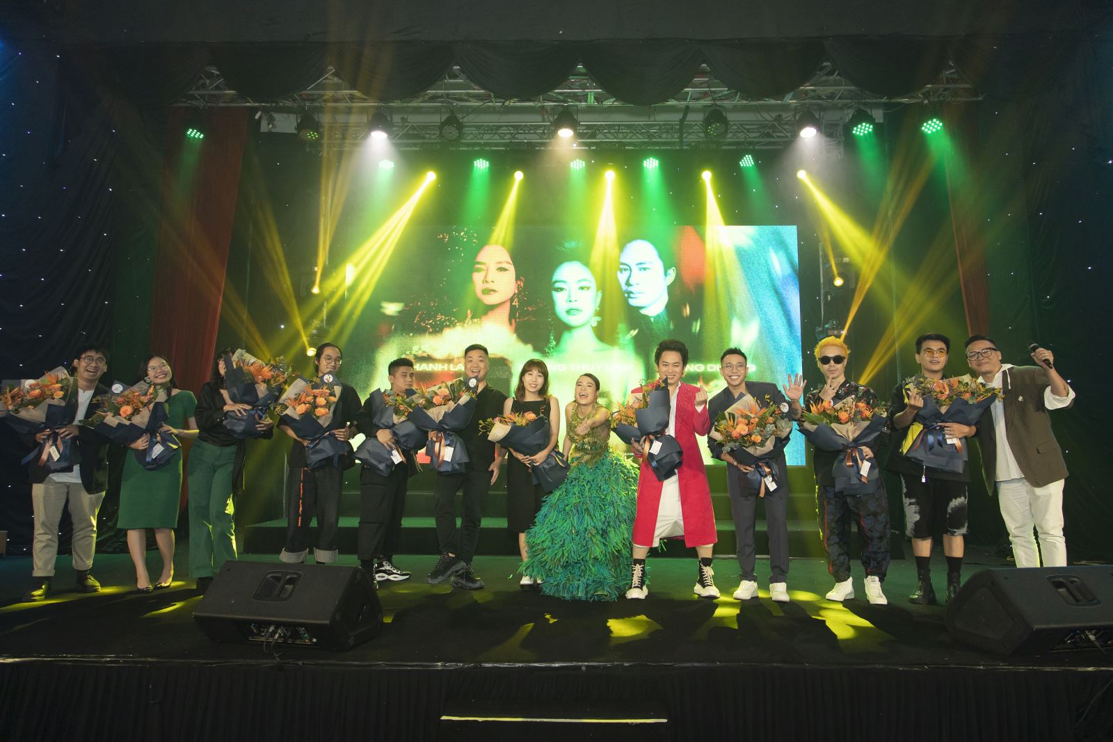 Hoàng Thuỳ Linh, MV Đánh đố, xem MV Đánh đố, Tùng Dương, Thanh Lam, MV Danh do, Đánh đố, Hoang Thuy Linh, ca sĩ, Gill Lê