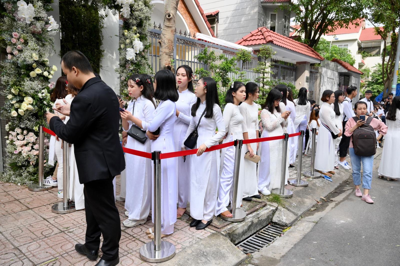 đám cưới Đông Nhi Ông Cao Thắng, lễ cưới Đông Nhi Ông Cao Thắng, lễ hỏi Đông Nhi Ông Cao Thắng, dam cuoi Dong Nhi Ong Cao Thang, Ông Cao Thắng, Đông Nhi cưới