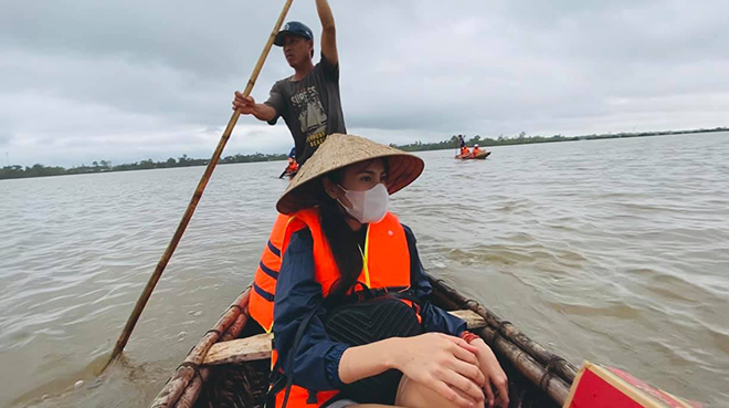 Thuỷ Tiên Công Vinh, Thuỷ Tiên Công Vinh từ thiện, Thuỷ Tiên Phương Hằng, Thuỷ Tiên từ thiện, Thuỷ Tiên sao kê, Công Vinh Thuỷ Tiên, cong vinh thuy tien, thuy tien mien trung, thuỷ tiên từ thiện miền Trung