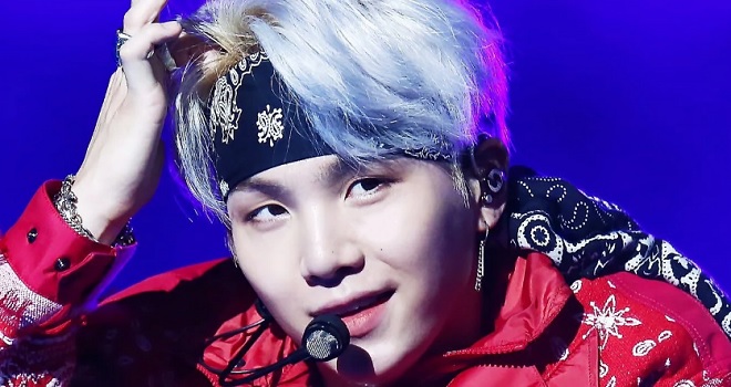 BTS, Suga BTS, Quá khứ cơ cực của Suga BTS, Suga BTS nhịn ăn đi bus, Suga BTS chấp nhận đi bộ để ăn mỳ, Suga BTS từng gặp tai nạn khi làm thêm, bts thời nghèo khó