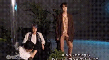 BTS, Jin, Jungkook, J Hope, Jhope, Jin BTS, Jungkook BTS, J Hope BTS, Jin bị hôn trộm, Jungkook hôn trộm Jin, Jungkook hôn trộm, nụ hôn Jin BTS, nụ hôn Jungkook BTS